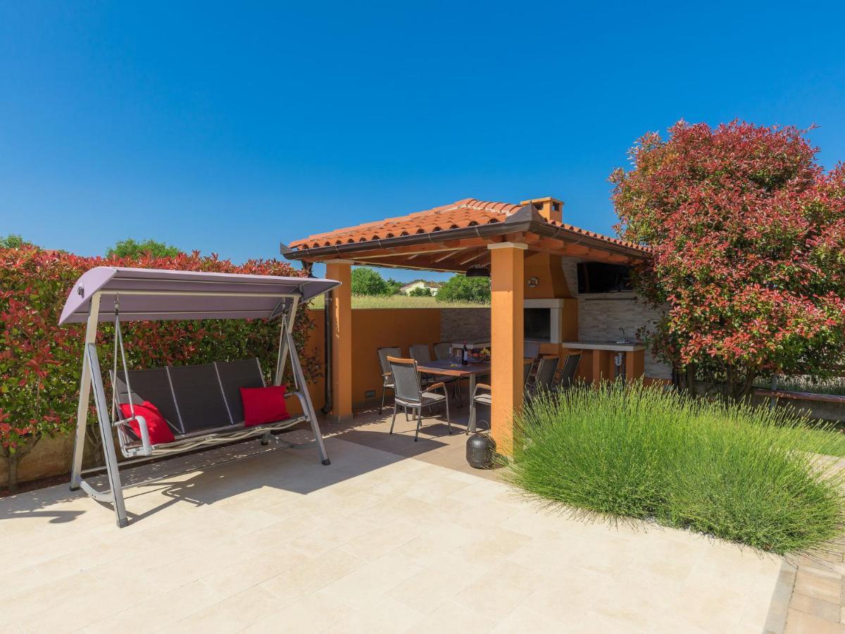 Holiday Home Linden Tree By Interhome Pula Exteriér fotografie
