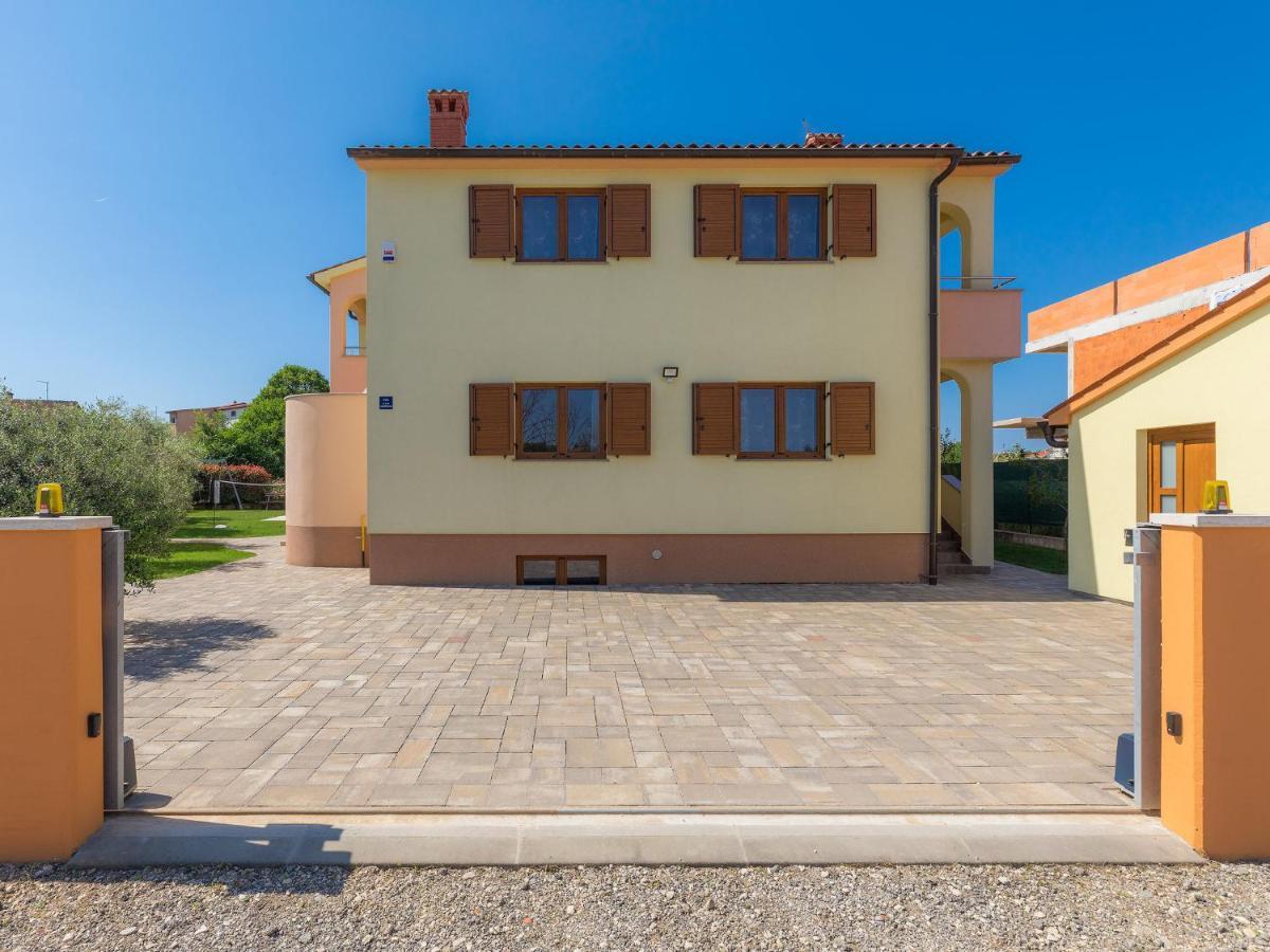 Holiday Home Linden Tree By Interhome Pula Exteriér fotografie