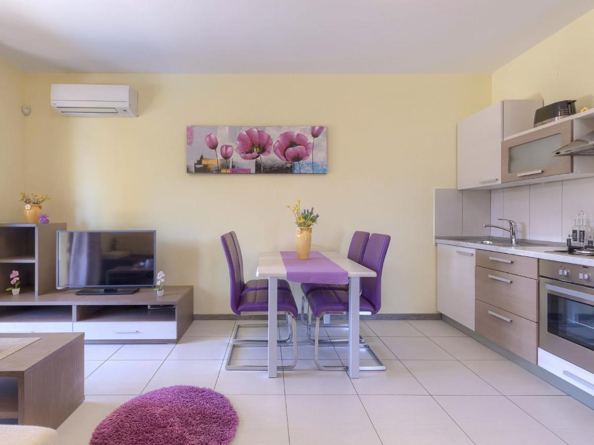 Holiday Home Linden Tree By Interhome Pula Exteriér fotografie