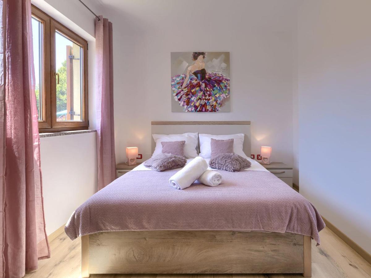 Holiday Home Linden Tree By Interhome Pula Exteriér fotografie