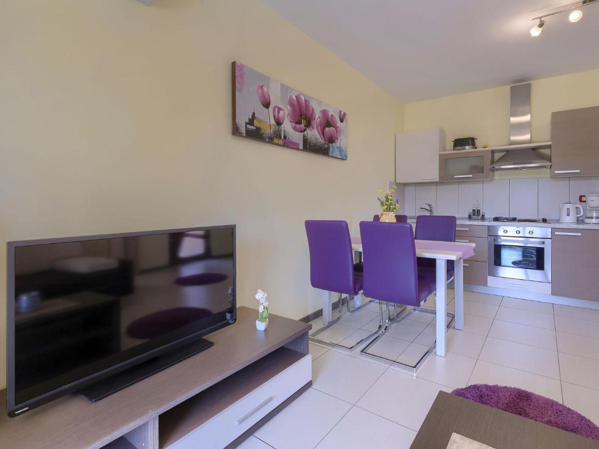 Holiday Home Linden Tree By Interhome Pula Exteriér fotografie