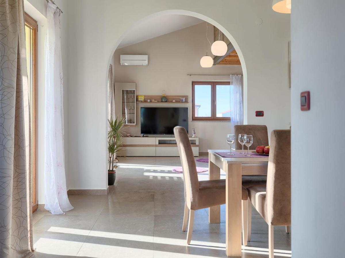 Holiday Home Linden Tree By Interhome Pula Exteriér fotografie