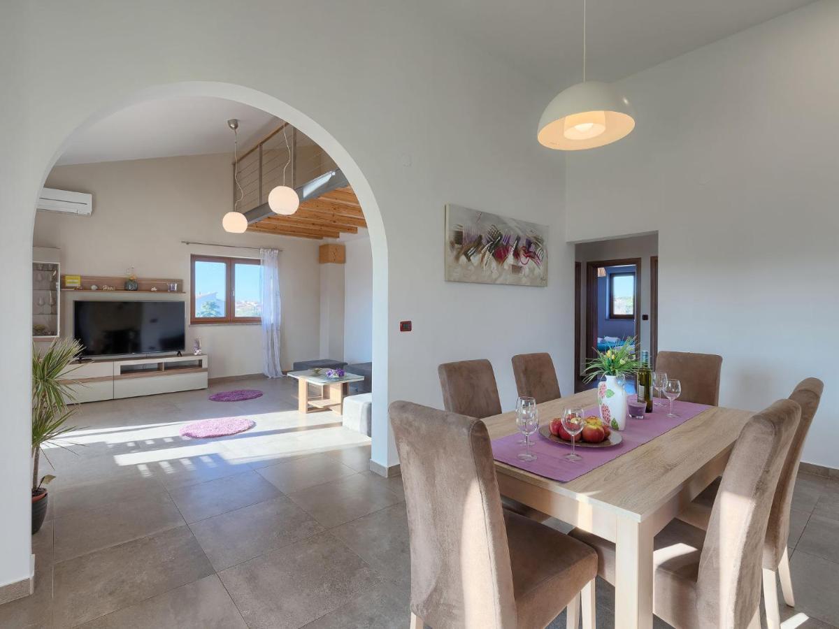 Holiday Home Linden Tree By Interhome Pula Exteriér fotografie